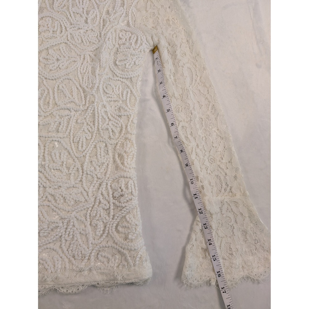 Soft Surroundings White Lilith Lace Bell Sleeve Textured Embroidery Lined Size S - Picture 7 of 12